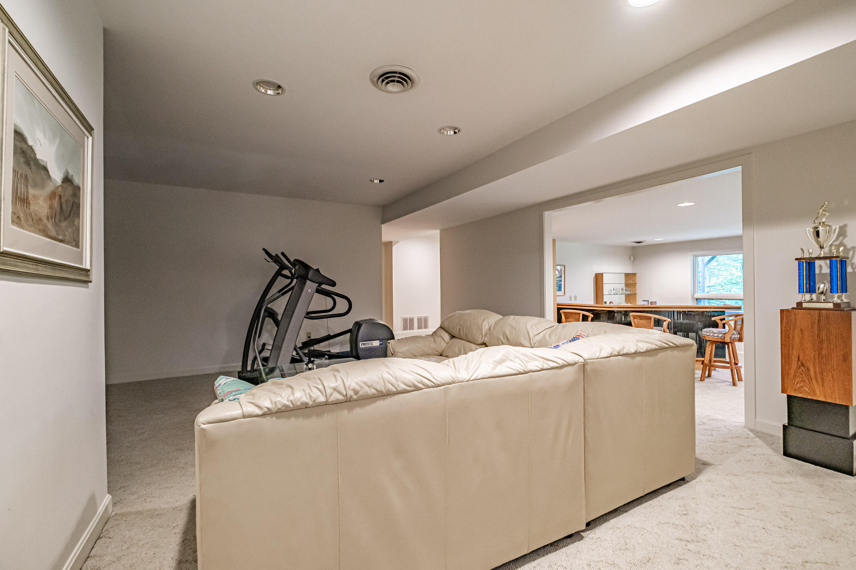 15 Inverness Road Falmouth ME 04105