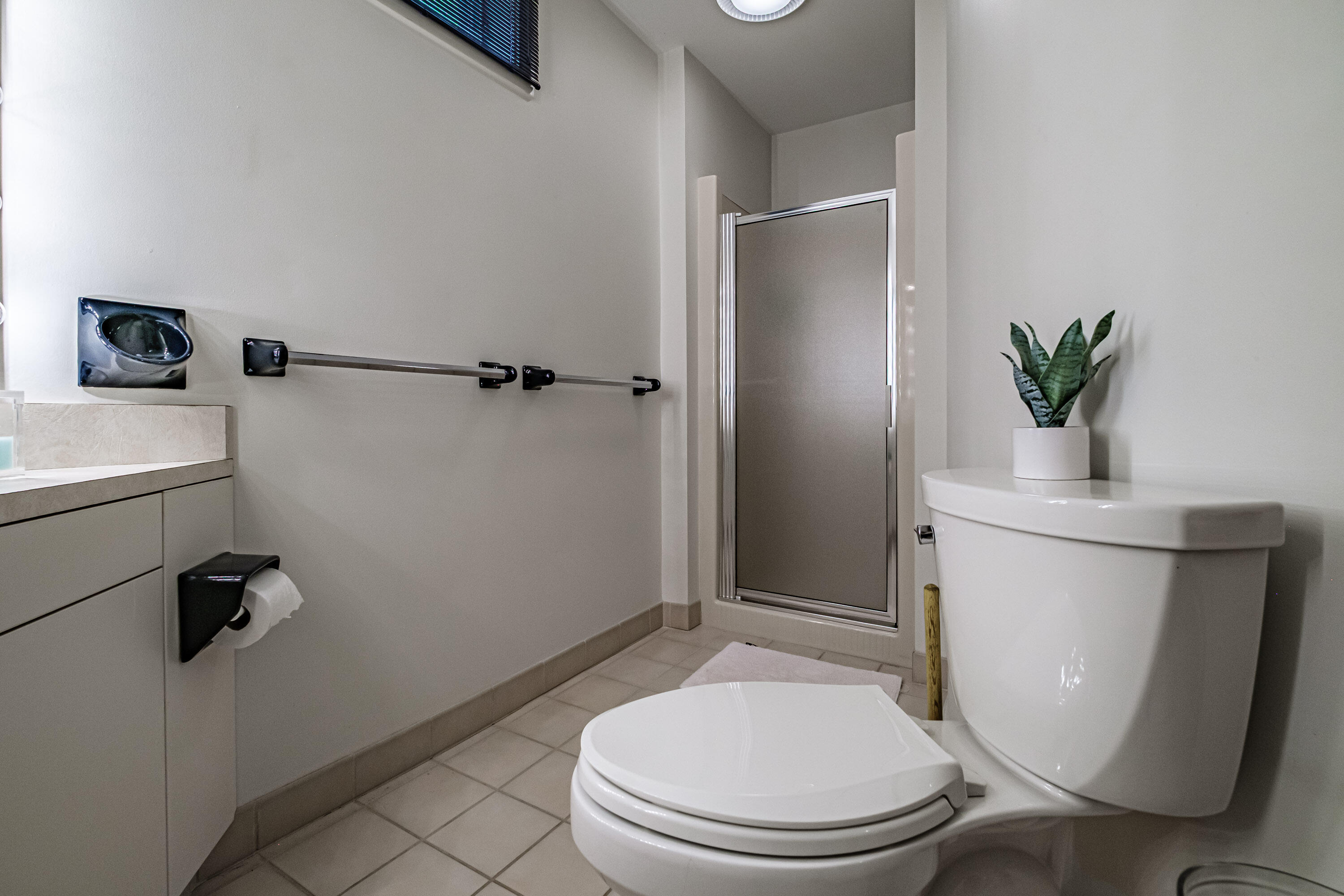 15 Inverness Road Falmouth ME 04105