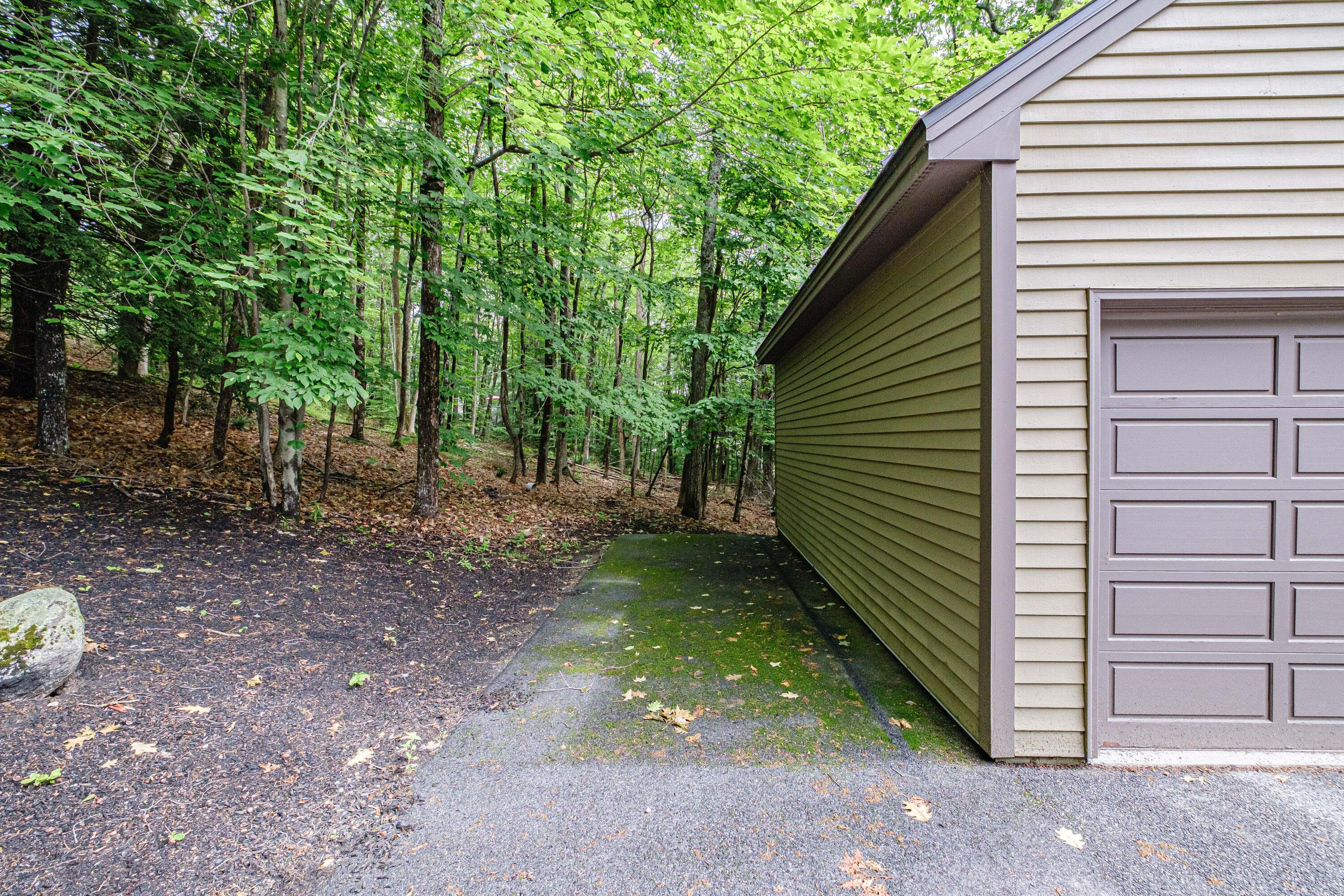 15 Inverness Road Falmouth ME 04105