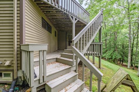 15 Inverness Road Falmouth ME 04105