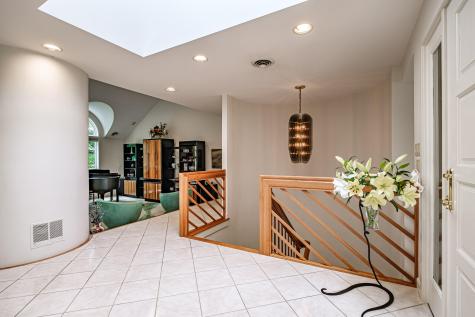 15 Inverness Road Falmouth ME 04105