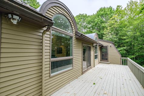 15 Inverness Road Falmouth ME 04105