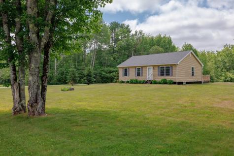 7 Riley's Way Lamoine ME 04605