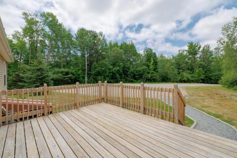 7 Riley's Way Lamoine ME 04605