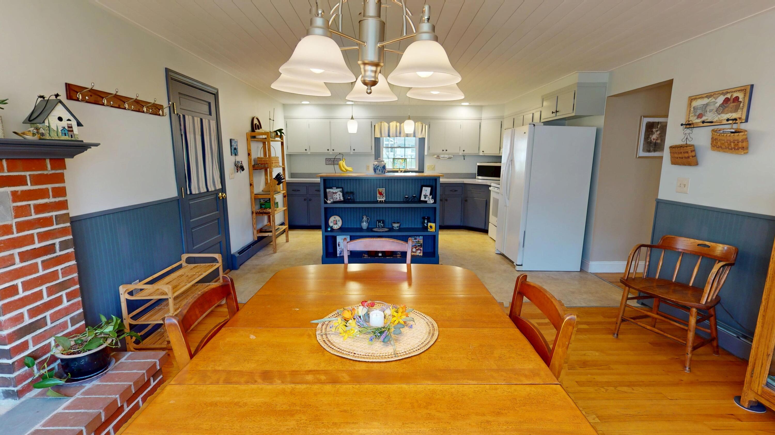 18 Sunset Drive Orono ME 04473