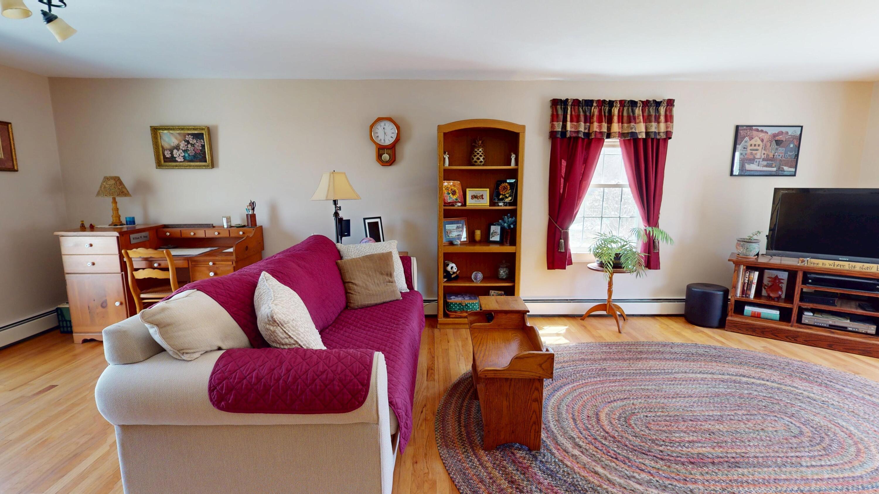 18 Sunset Drive Orono ME 04473