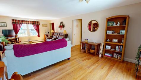 18 Sunset Drive Orono ME 04473