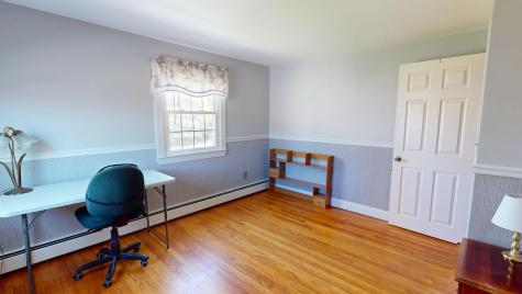 18 Sunset Drive Orono ME 04473