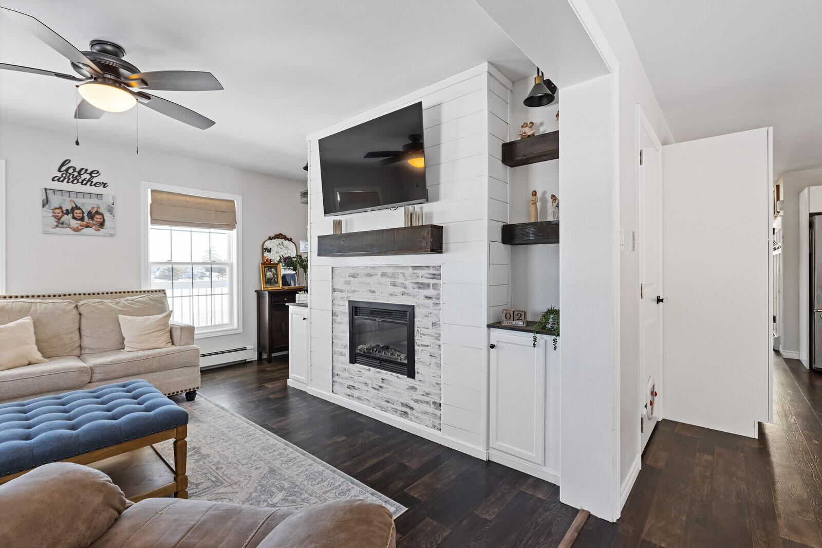 24 Rosart Lane West Gardiner ME 04345