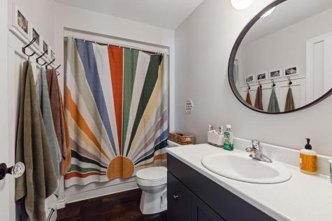 24 Rosart Lane West Gardiner ME 04345