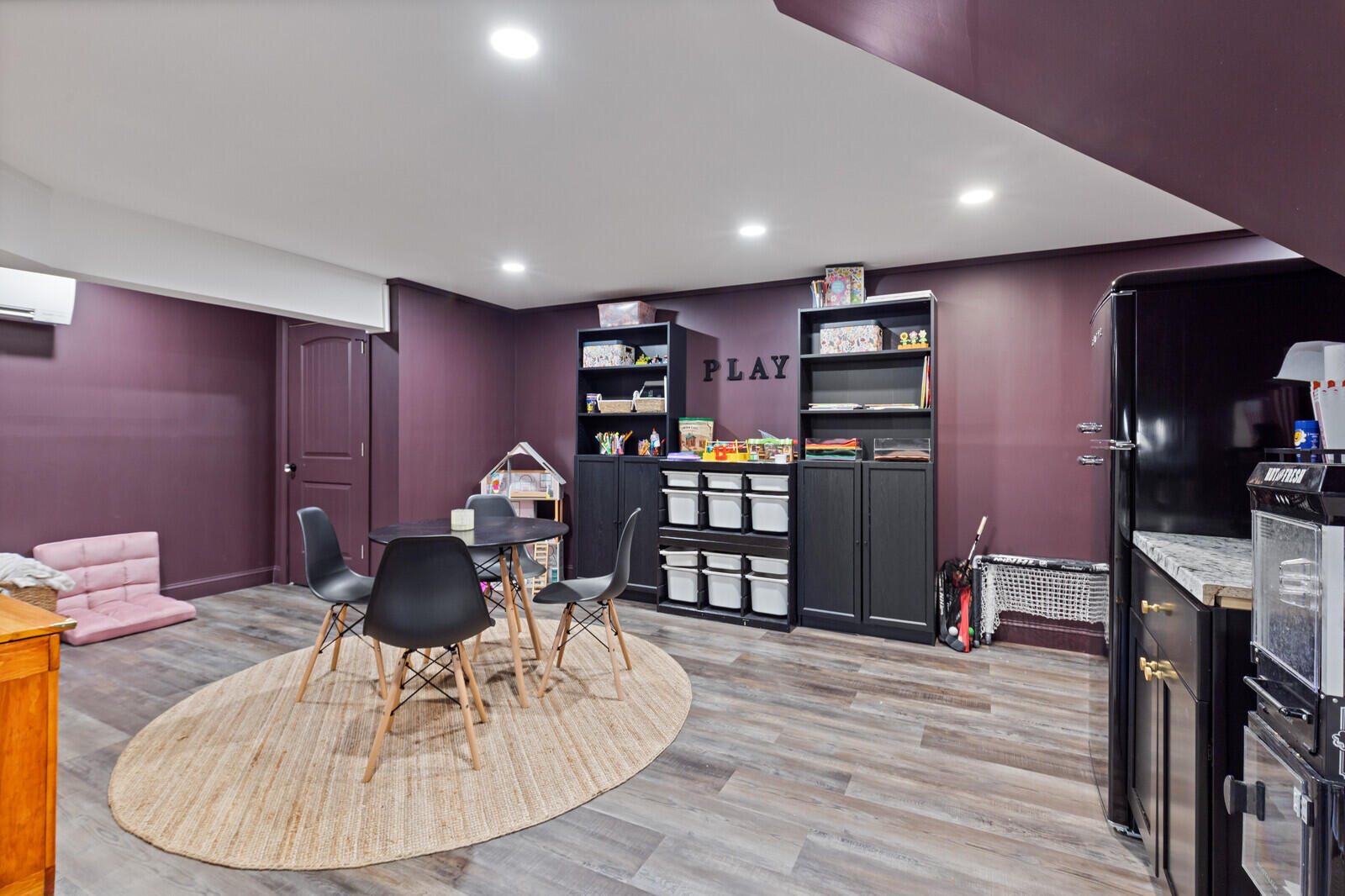 24 Rosart Lane West Gardiner ME 04345