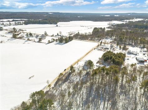 24 Rosart Lane West Gardiner ME 04345