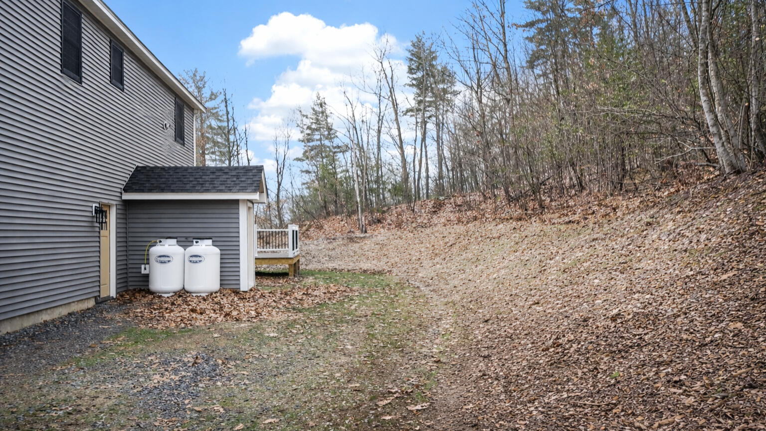 101 Mitchell Road Casco ME 04015