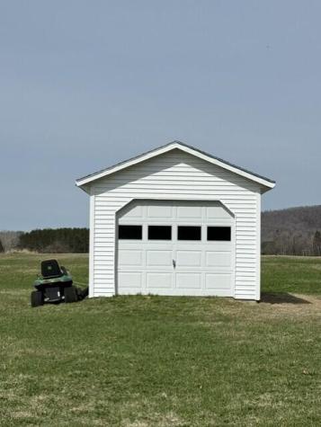 206 E Plantation Road Blaine ME 04734