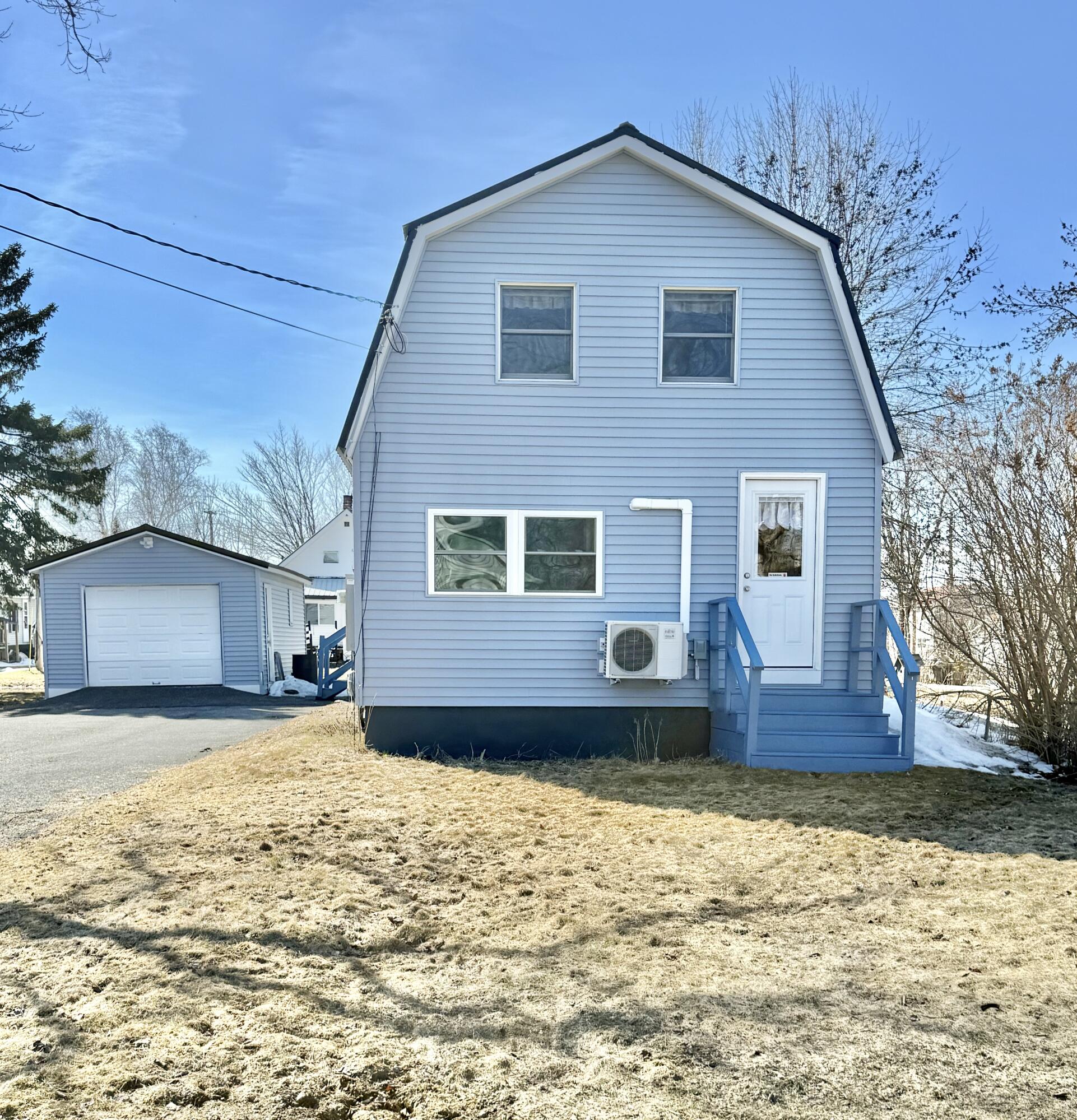 31 Delmont Street Presque Isle ME 04769