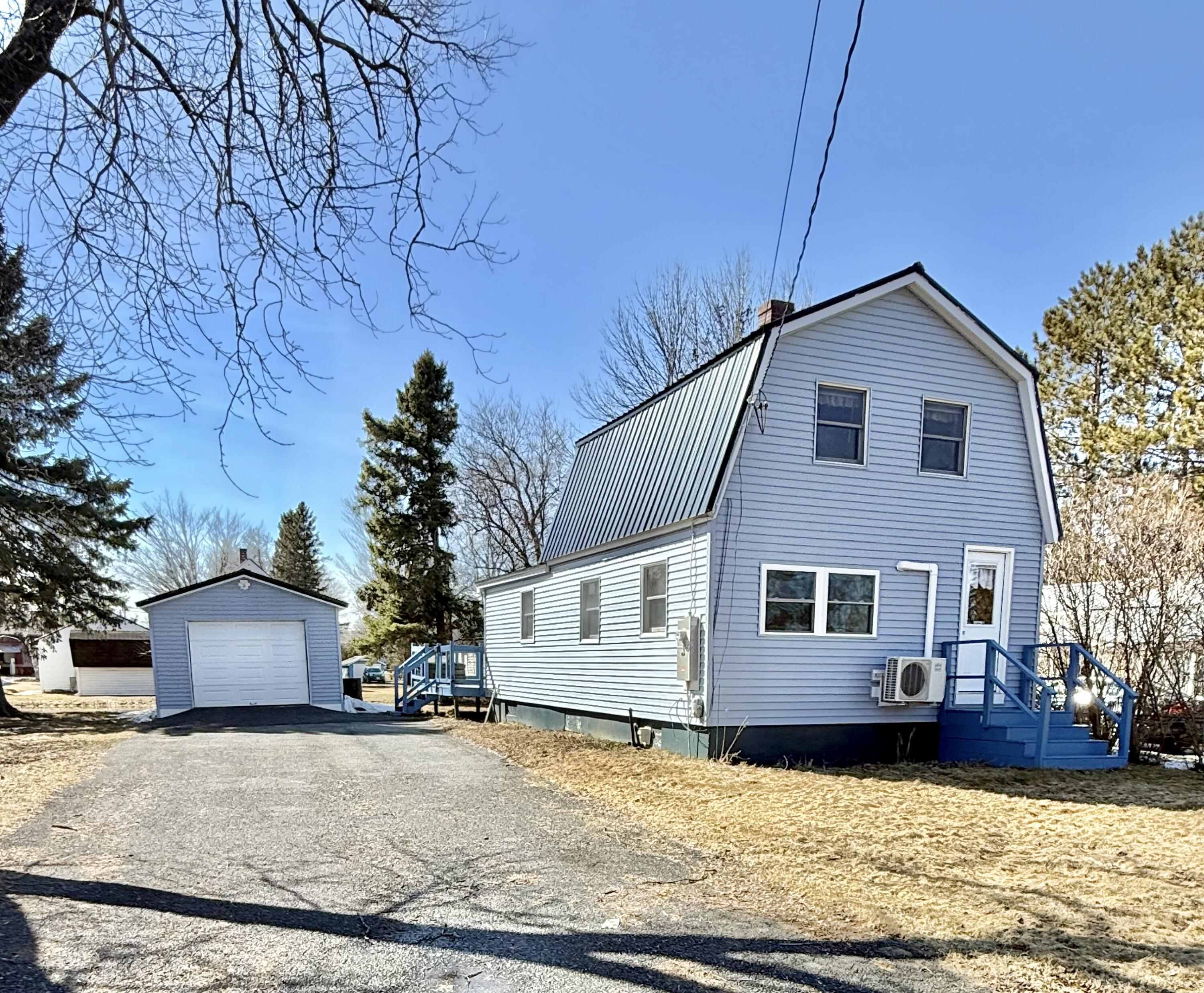 31 Delmont Street Presque Isle ME 04769