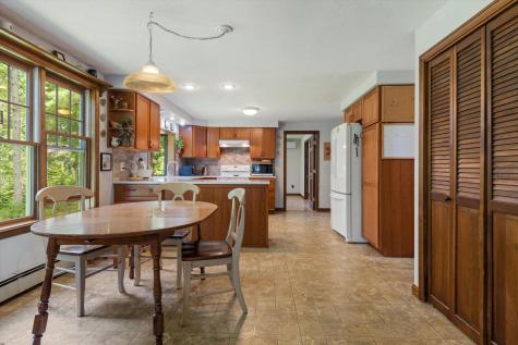 77 Mcclellan Drive Glenburn ME 04401