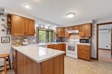 77 Mcclellan Drive Glenburn ME 04401