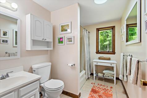 77 Mcclellan Drive Glenburn ME 04401