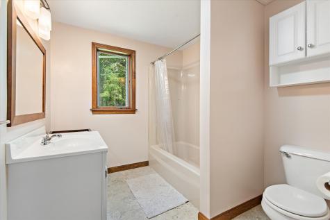 77 Mcclellan Drive Glenburn ME 04401