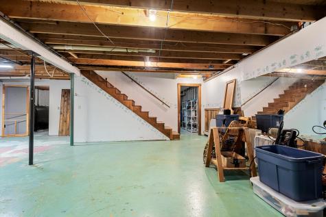 77 Mcclellan Drive Glenburn ME 04401