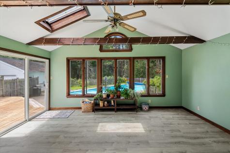 77 Mcclellan Drive Glenburn ME 04401