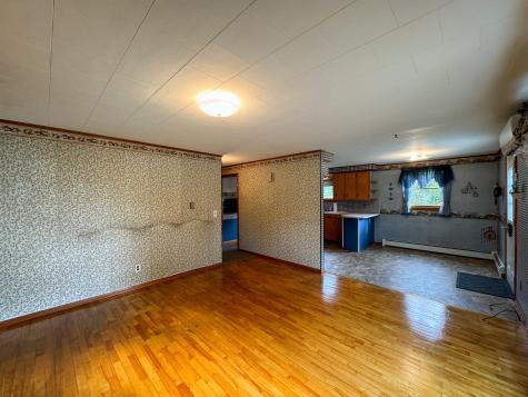 26 Melody Lane Saint Albans ME 04971