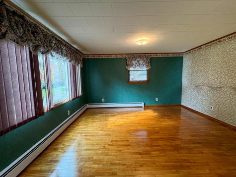 26 Melody Lane Saint Albans ME 04971