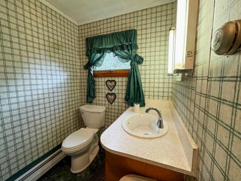 26 Melody Lane Saint Albans ME 04971