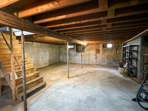 26 Melody Lane Saint Albans ME 04971