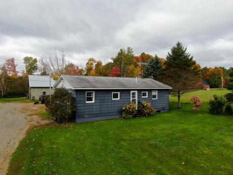 26 Melody Lane Saint Albans ME 04971