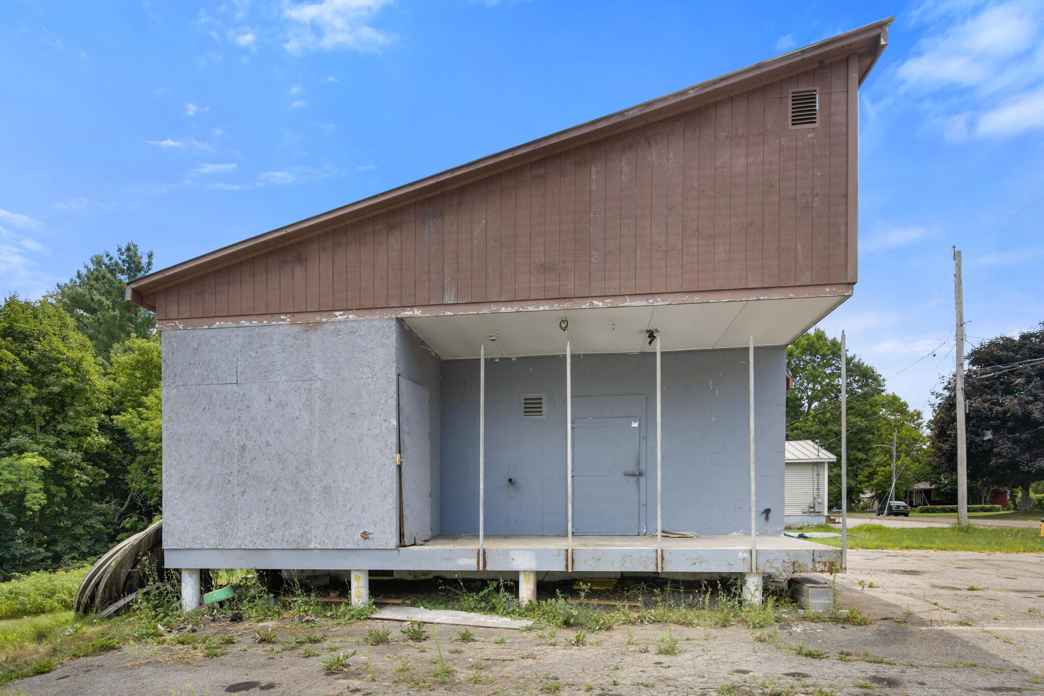 47 Bray Avenue Fairfield ME 04937