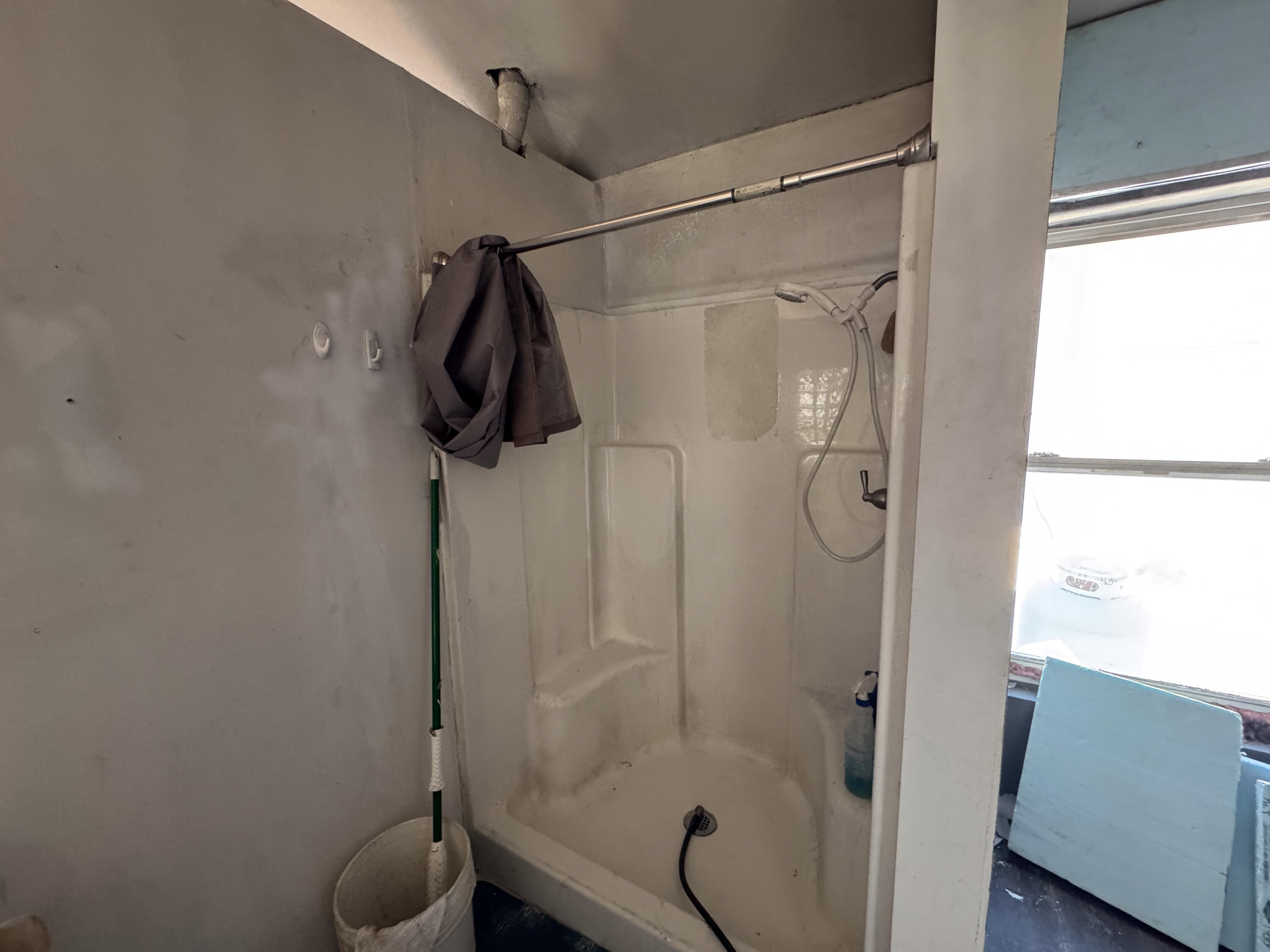 47 Bray Avenue Fairfield ME 04937