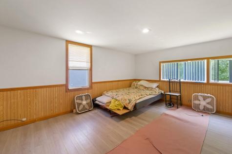 47 Bray Avenue Fairfield ME 04937