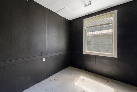 47 Bray Avenue Fairfield ME 04937