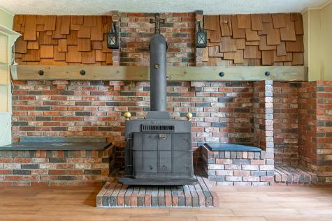 237 Pleasant Street Lewiston ME 04240