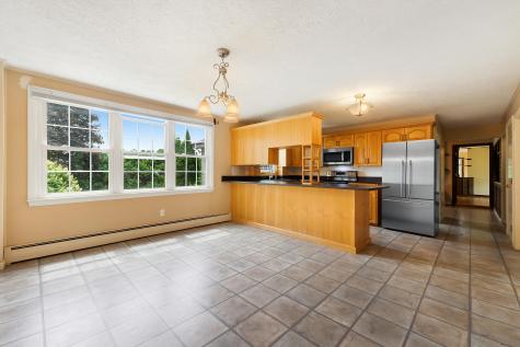237 Pleasant Street Lewiston ME 04240