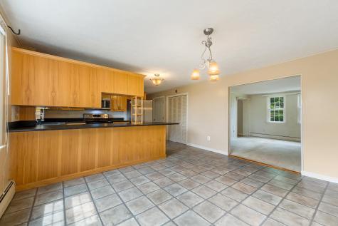 237 Pleasant Street Lewiston ME 04240