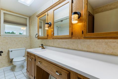 237 Pleasant Street Lewiston ME 04240