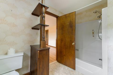237 Pleasant Street Lewiston ME 04240