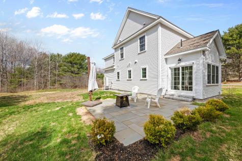 285 Pownal Road Freeport ME 04032