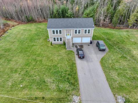 19 Magnolia Hill Road Bangor ME 04401