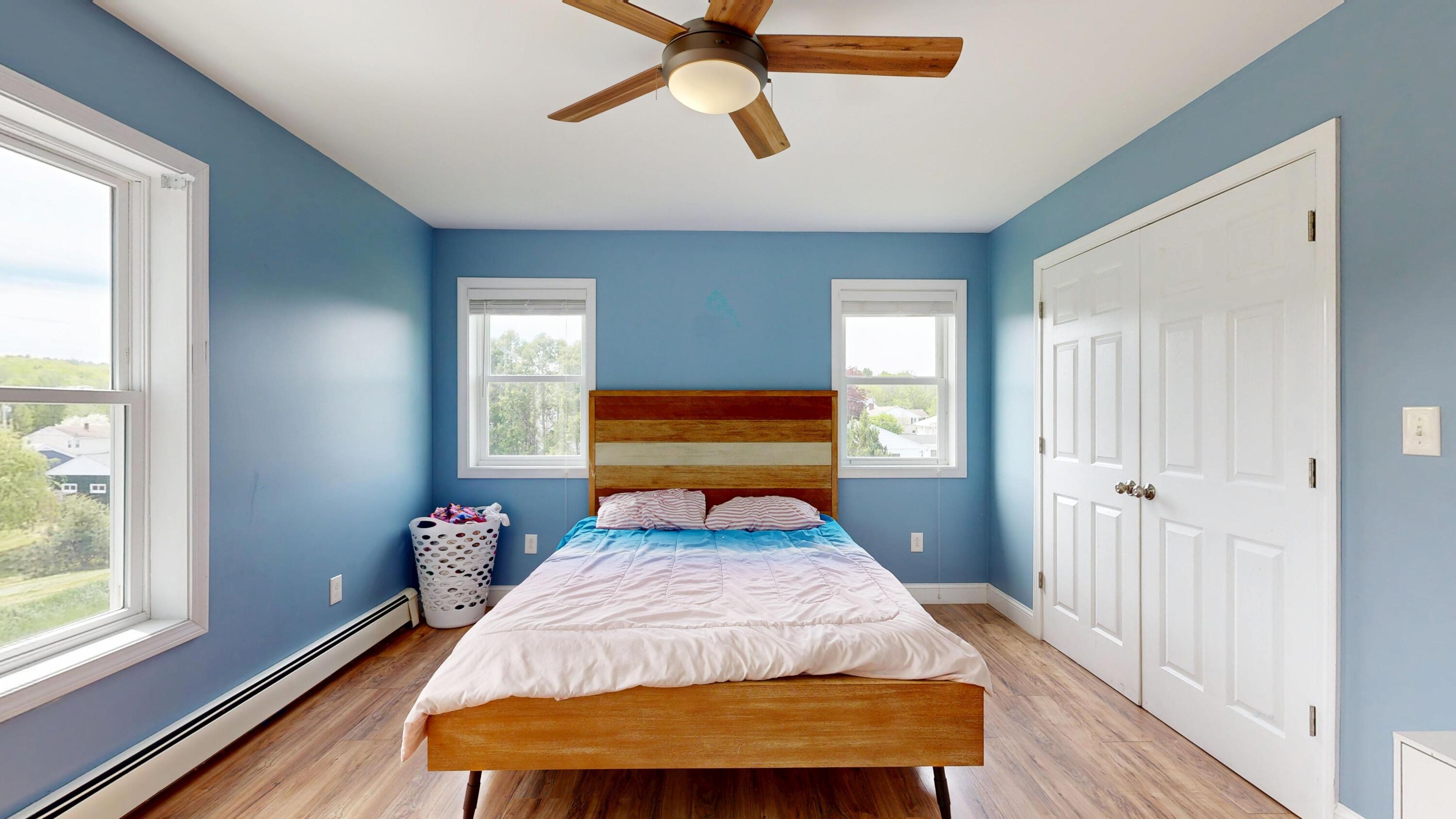 136 Hogan Road Lewiston ME 04240