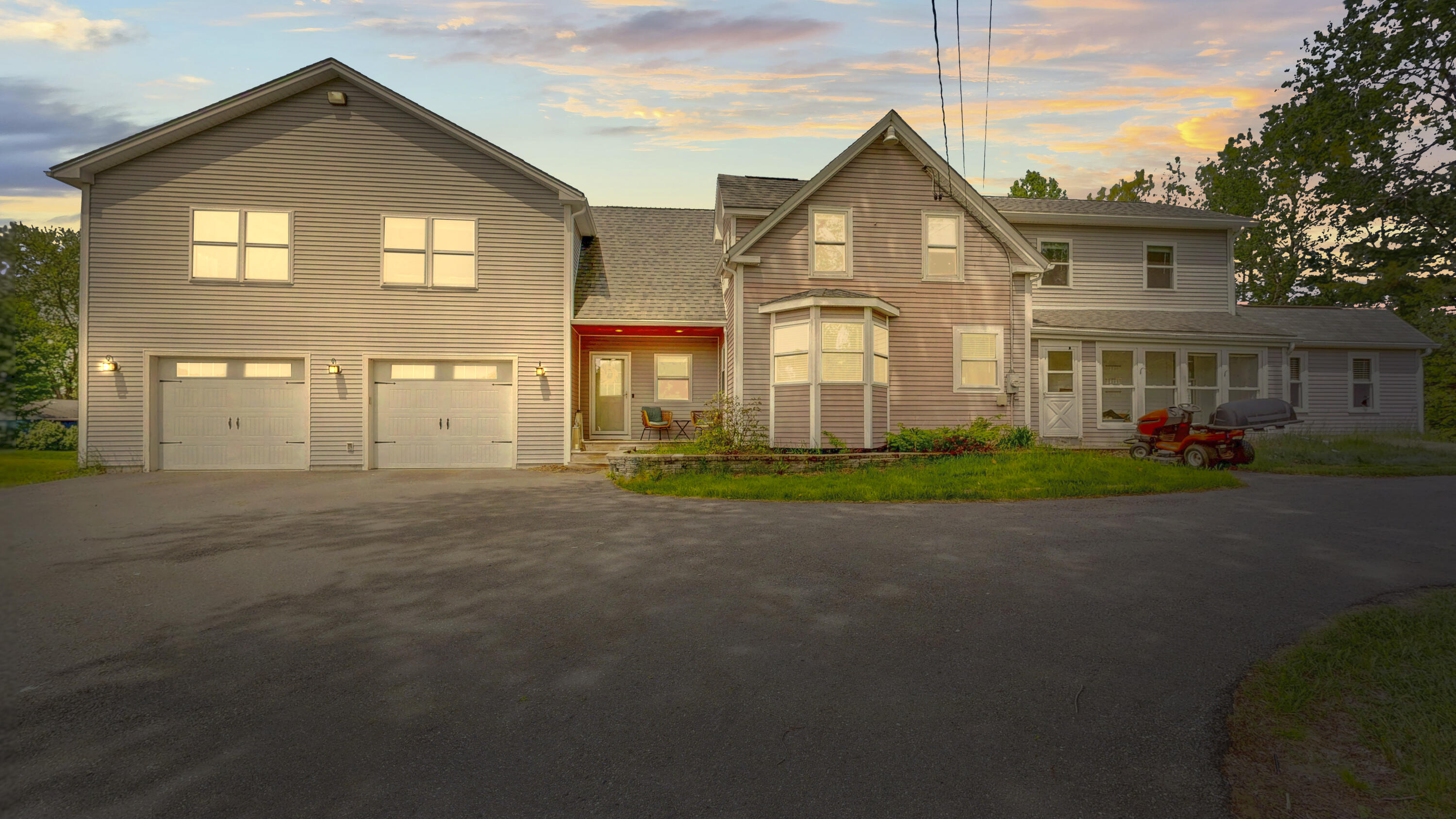 136 Hogan Road Lewiston ME 04240