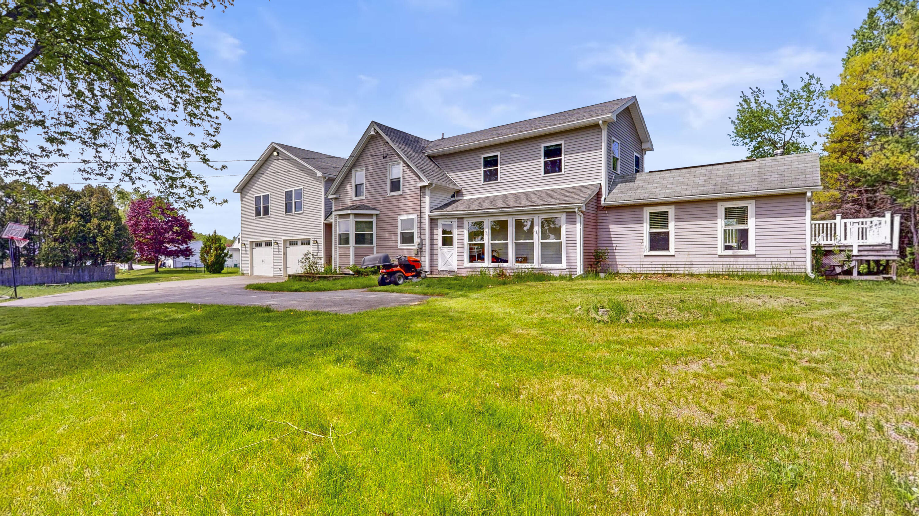 136 Hogan Road Lewiston ME 04240
