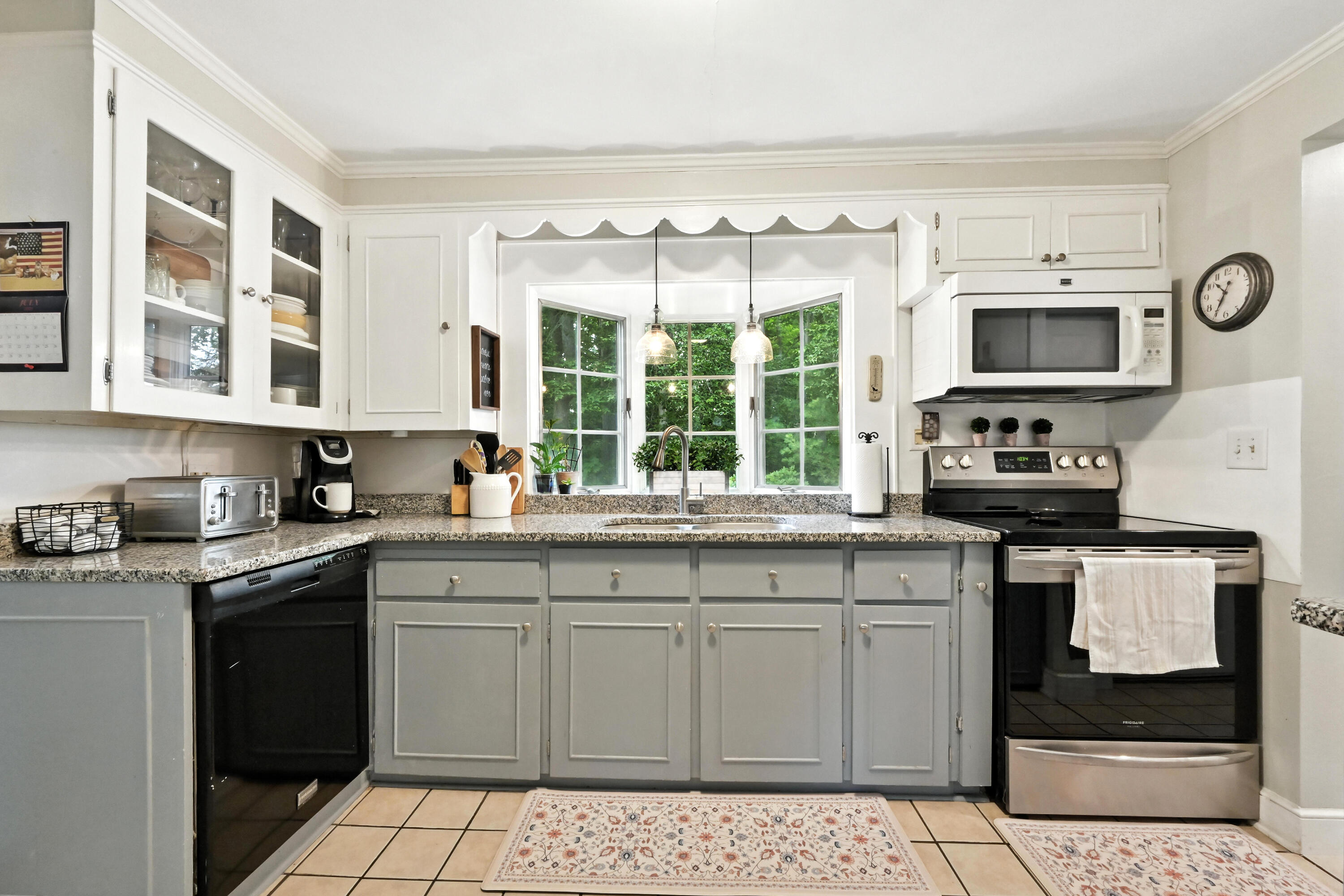 15 Brooklawn Avenue Augusta ME 04330