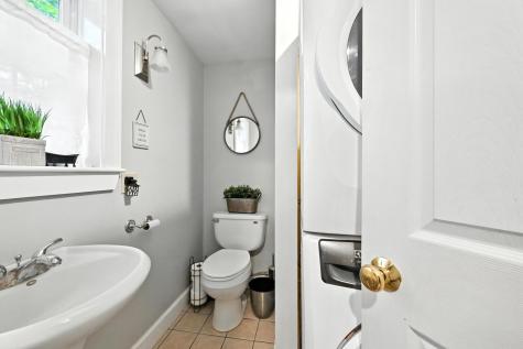 15 Brooklawn Avenue Augusta ME 04330