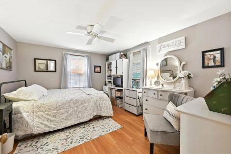 15 Brooklawn Avenue Augusta ME 04330