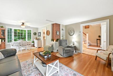 15 Brooklawn Avenue Augusta ME 04330