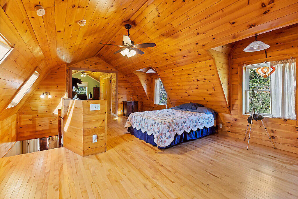 17 Bean Road Montville ME 04941